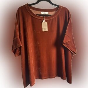NATURAL LIFE  Boxy Velvet Tee